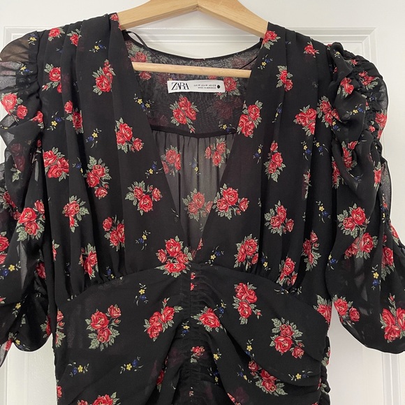 ZARA FLORAL DRESS - Picture 3 of 6